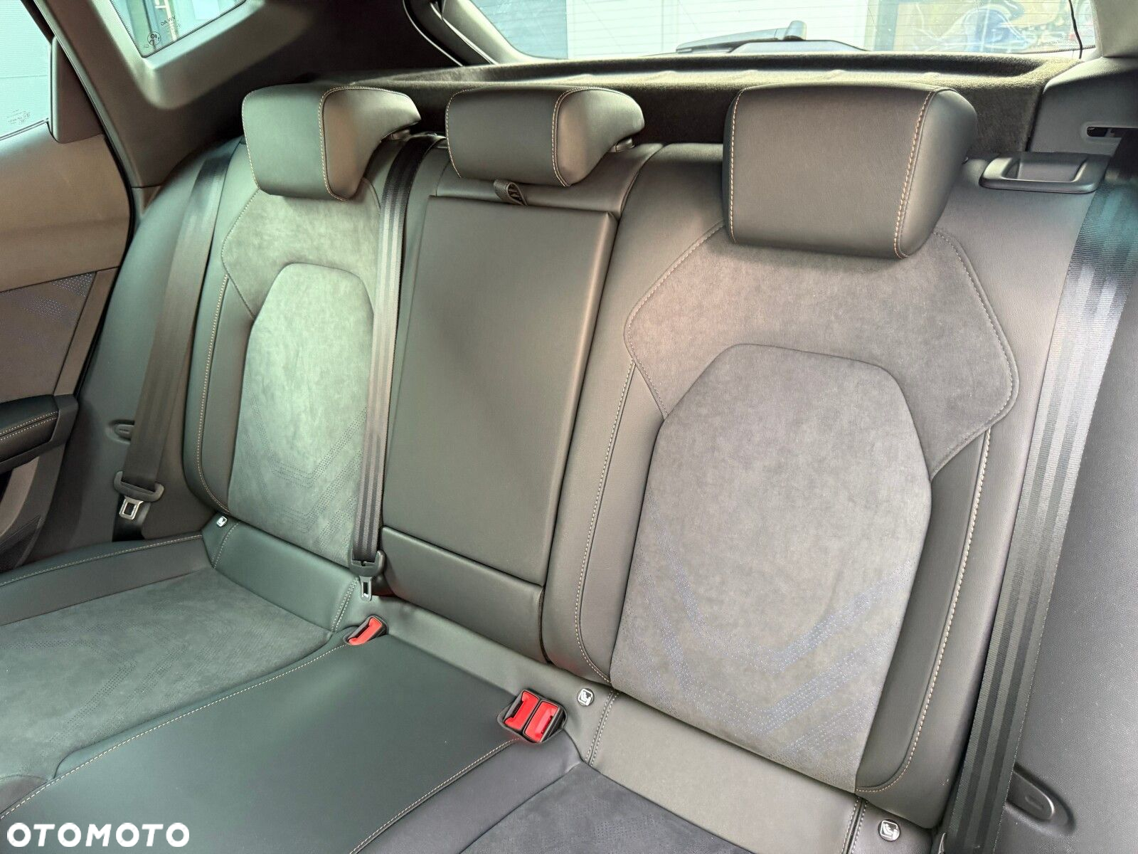 Cupra Formentor 1.5 eTSI mHEV DSG - 33