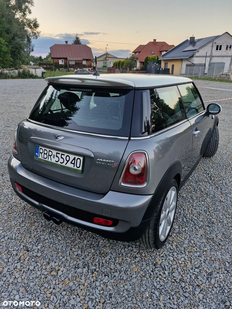 MINI Cooper S - 6