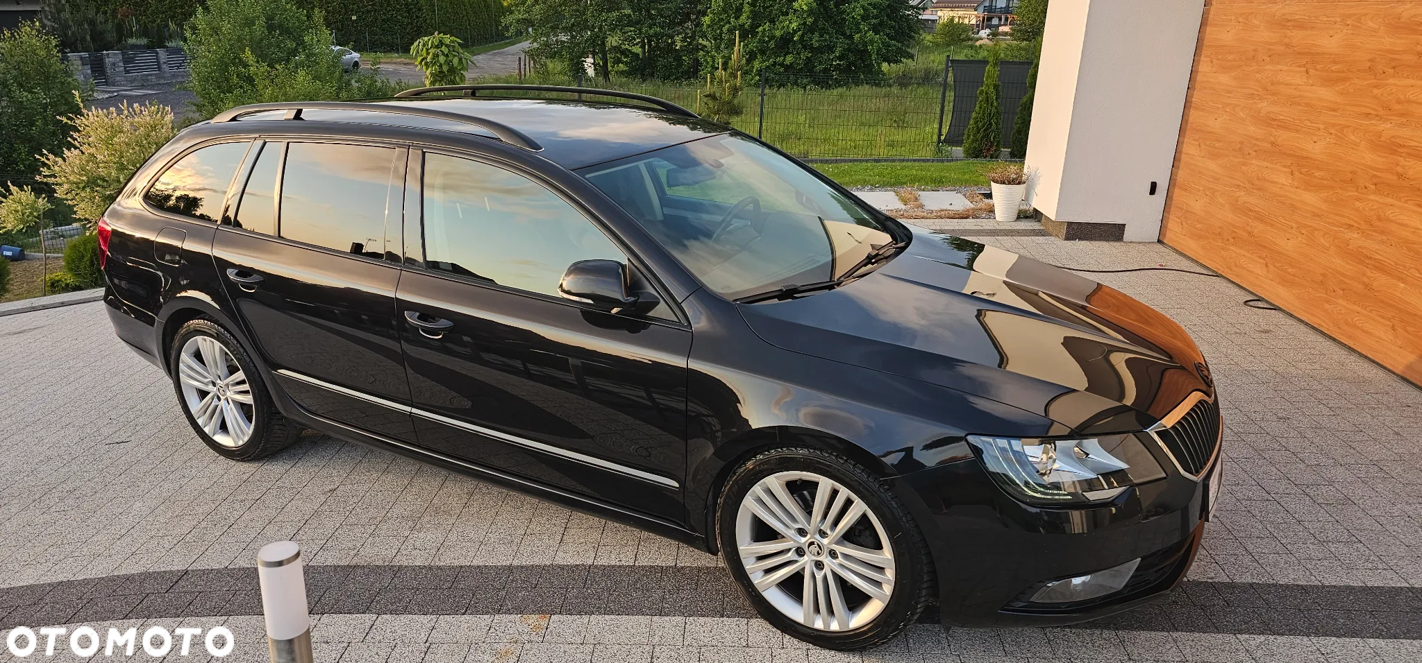 Skoda Superb 2.0 TDI Green tec DSG L&K - 38