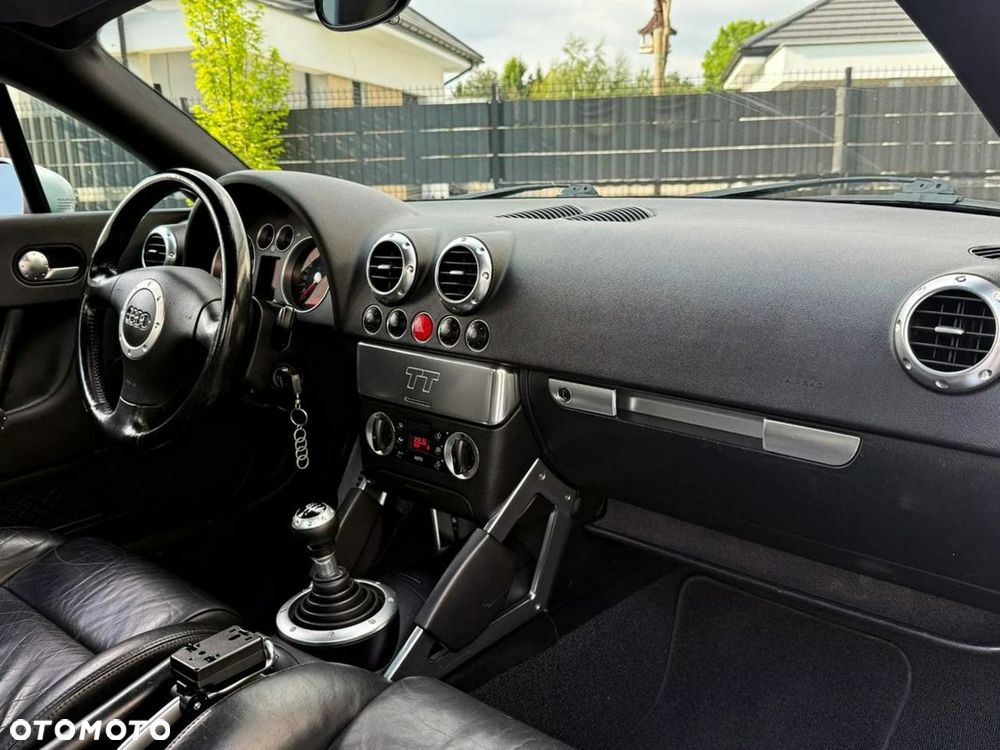 Audi TT Coupé - 4