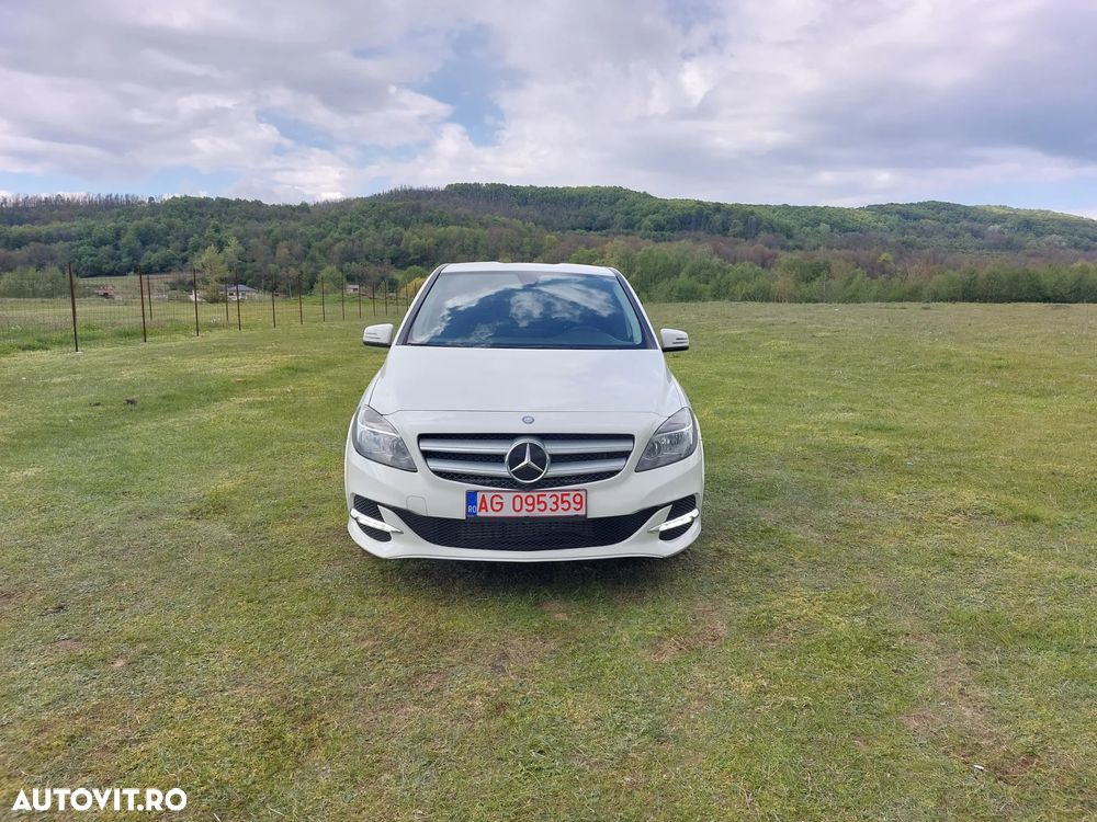 Mercedes-Benz B 200 Natural Drive c Urban - 12