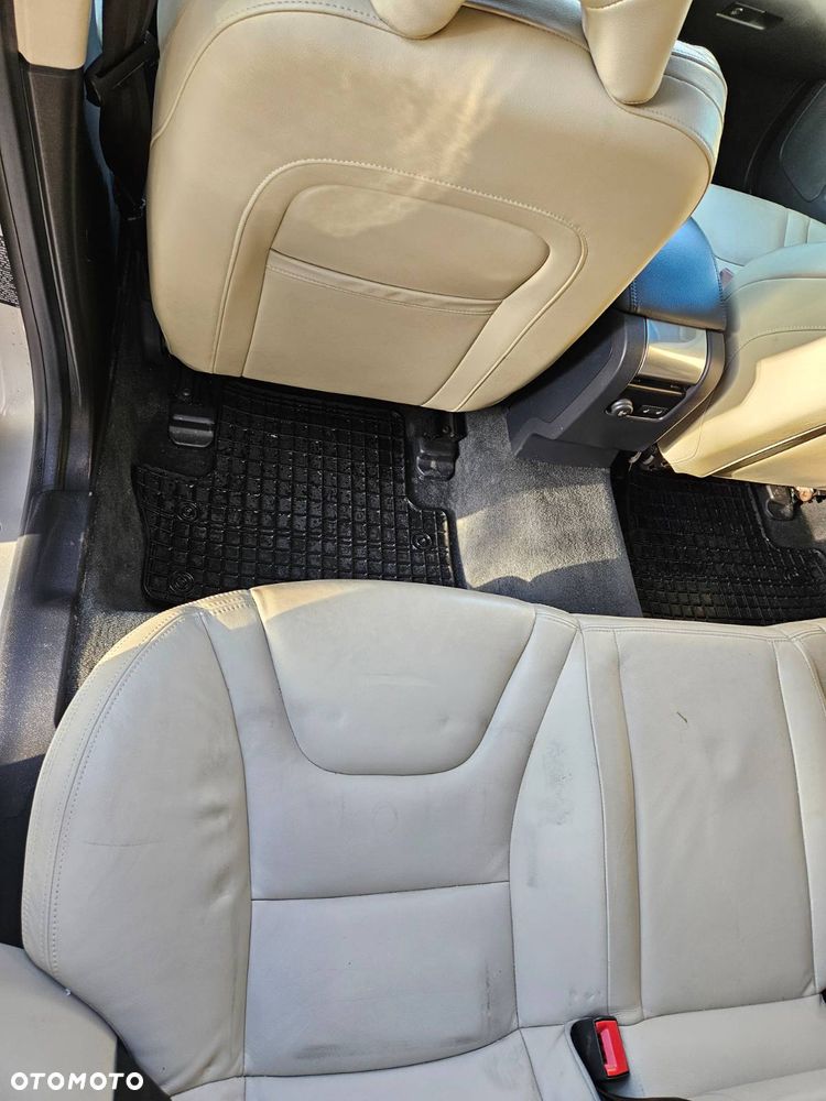 Volvo S60 - 29