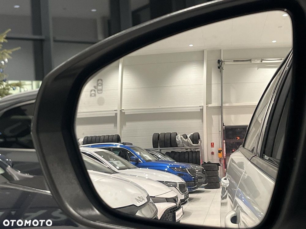 Peugeot 5008 1.6 PureTech Allure S&S EAT8 - 31