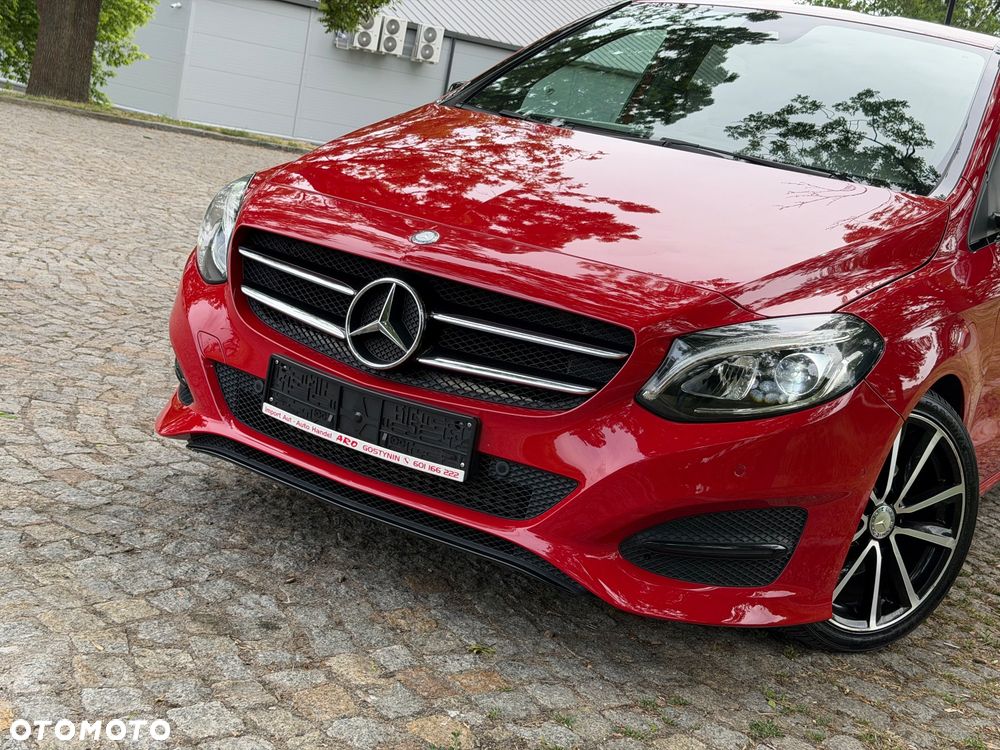 Mercedes-Benz Klasa B 180 7G-DCT UrbanStyle Edition - 8