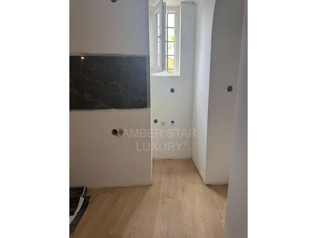 Acolhedor Apartamento no Coração Histórico de Lisboa - Grande imagem: 4/8