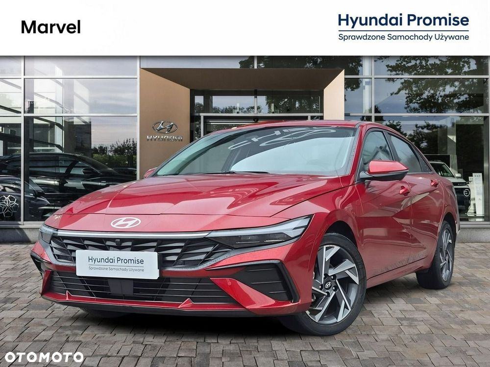 Hyundai Elantra - 2
