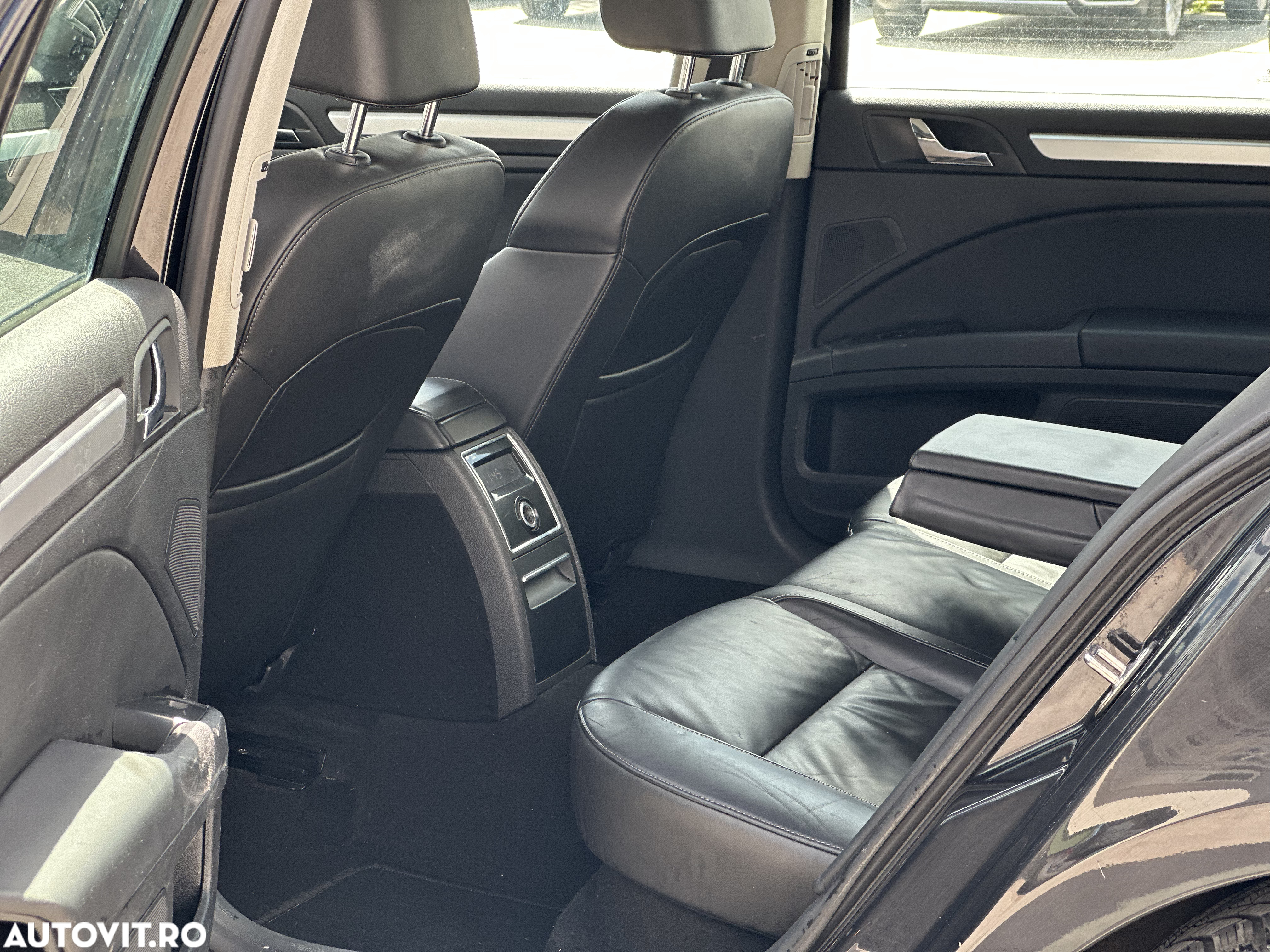 Skoda Superb 1.6 TDI GreenLine - 24