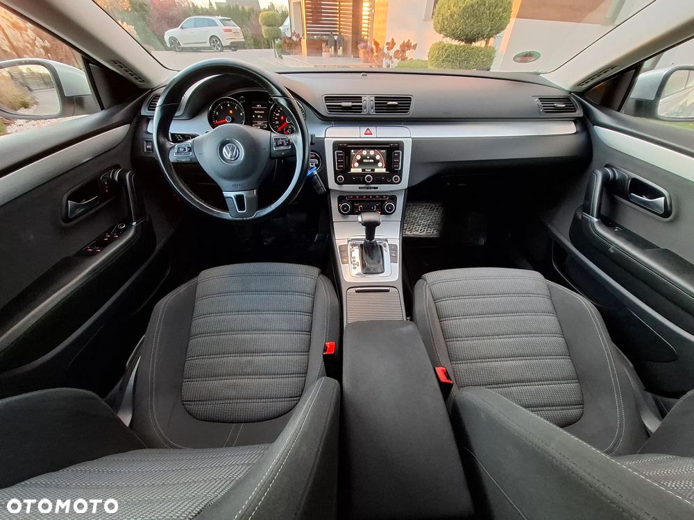 Volkswagen Passat CC 2.0 TSI DSG Exclusive - 34