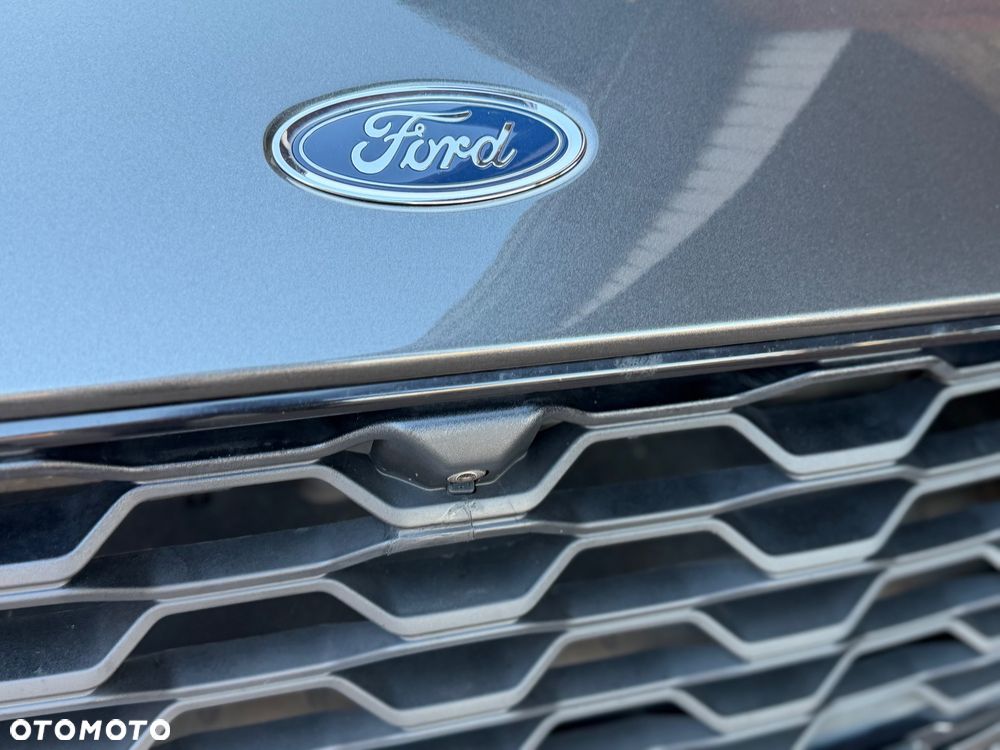 Ford Kuga - 19