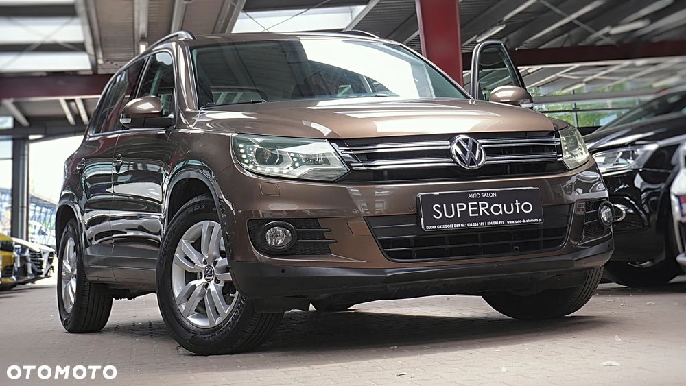 Volkswagen Tiguan - 1
