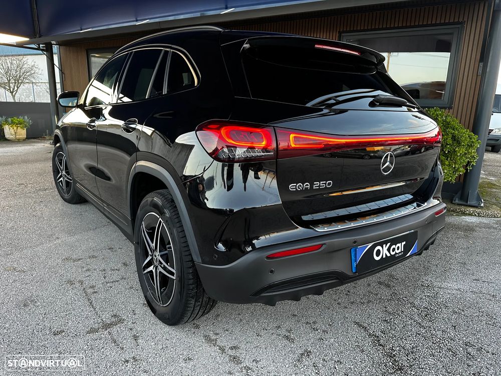 Mercedes-Benz EQA 250 AMG Line - 2