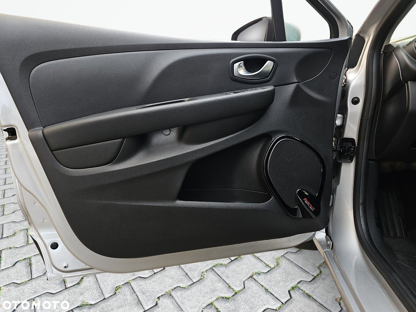 Renault Clio - 17