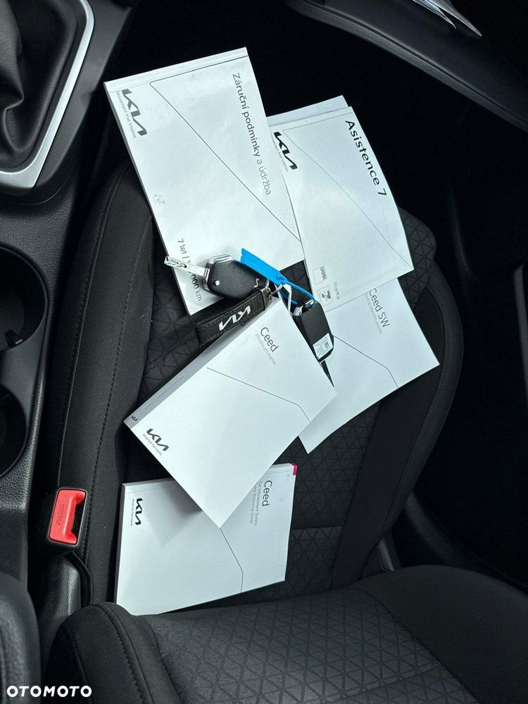 Kia Ceed 1.5 T-GDI Business Line - 27