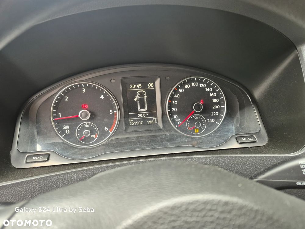 Volkswagen Transporter - 11