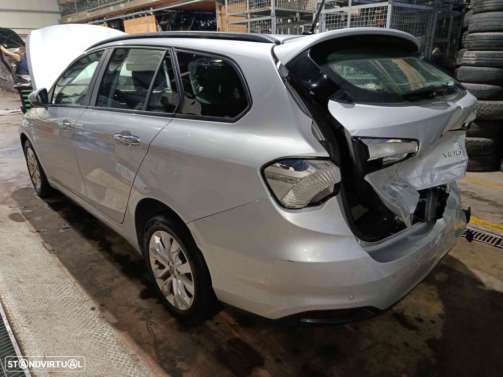 Carro 55283775 FIAT TIPO 2017 1.3D 95CV 5P CINZA GASOLEO - 2
