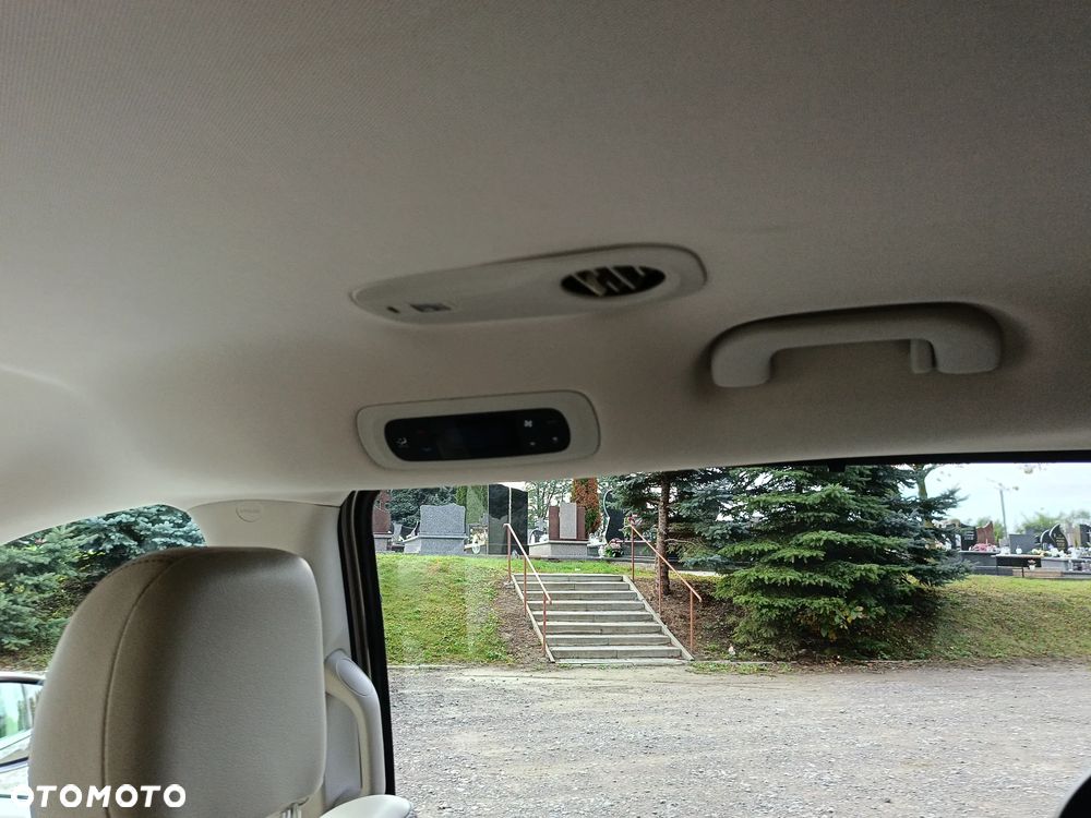 Chrysler Pacifica - 18