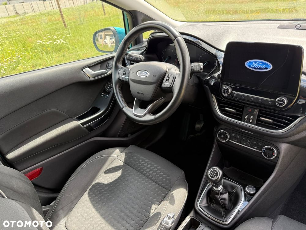 Ford Fiesta 1.0 EcoBoost Start-Stop Champions Edition - 14