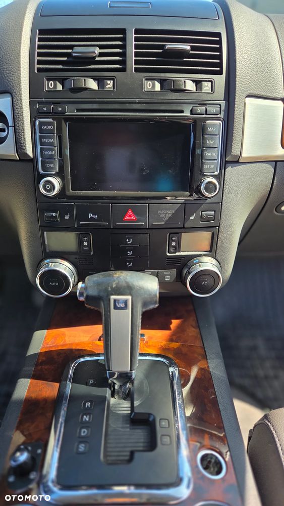 Volkswagen Touareg 3.0 V6 TDI DPF Tiptr - 9