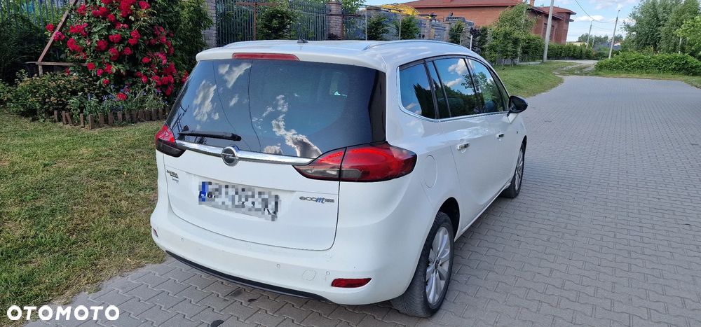 Opel Zafira - 1