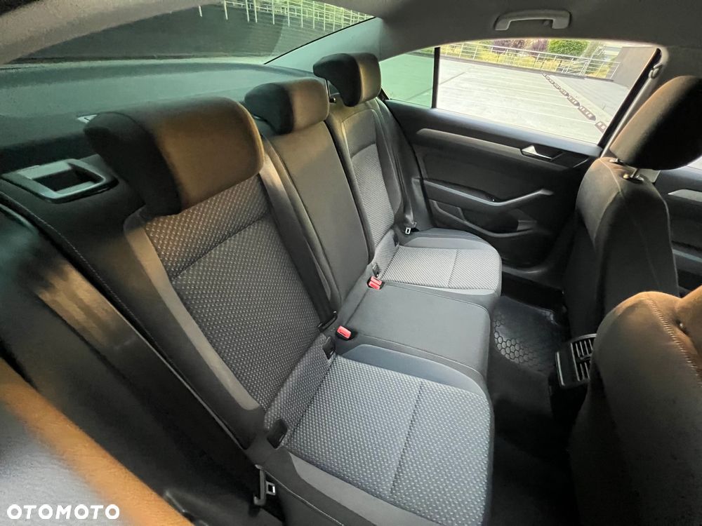 Volkswagen Passat 1.5 TSI EVO Essence DSG - 21