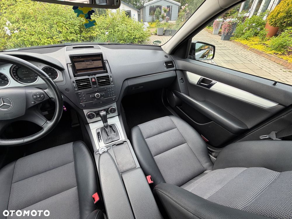 Mercedes-Benz Klasa C 180 Kompressor Automatik BlueEFFICIENCY Avantgarde - 17