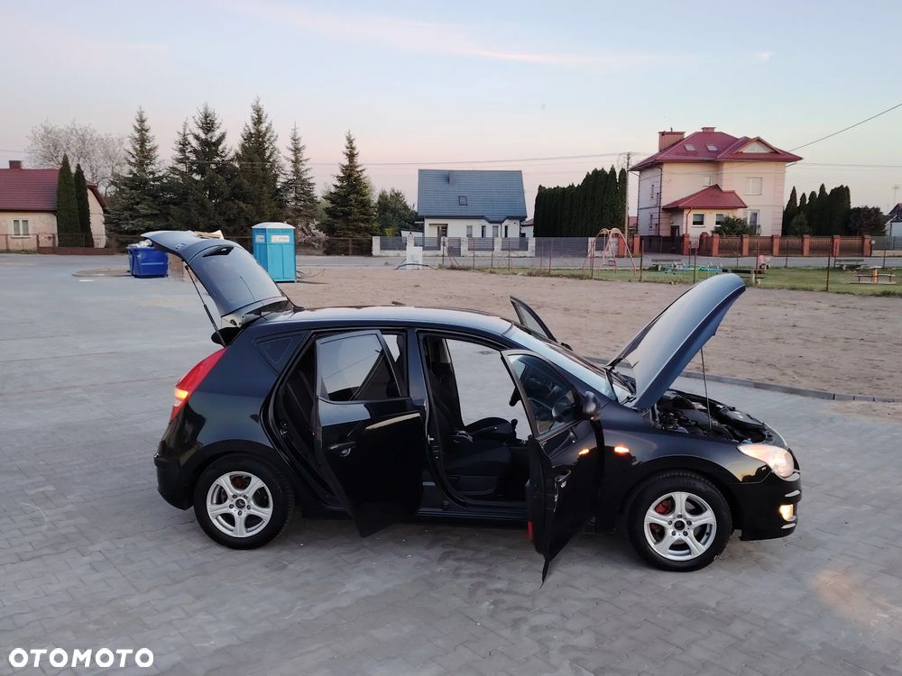 Hyundai i30 - 21