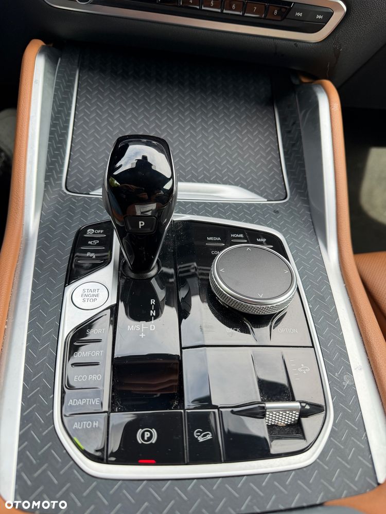 BMW X6 - 10