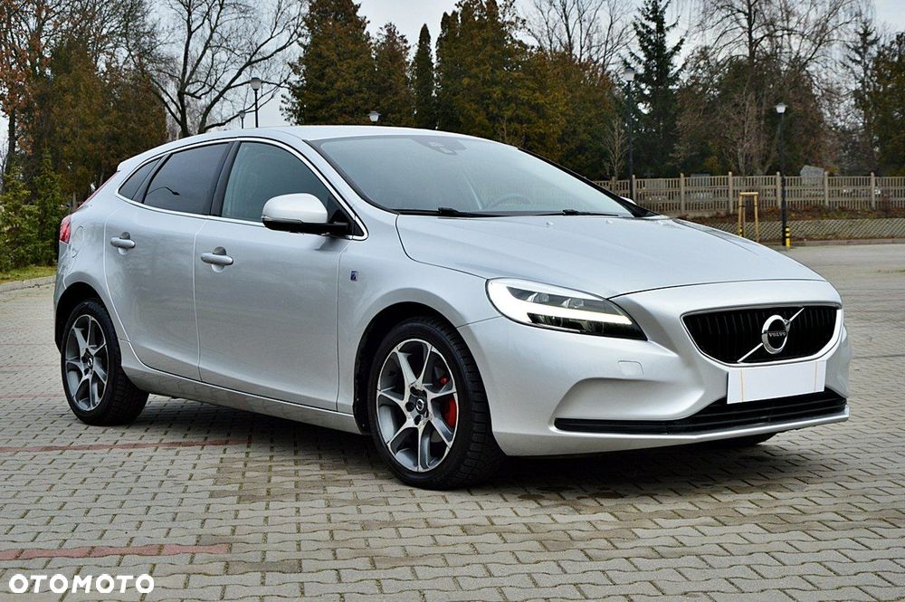 Volvo V40 - 19