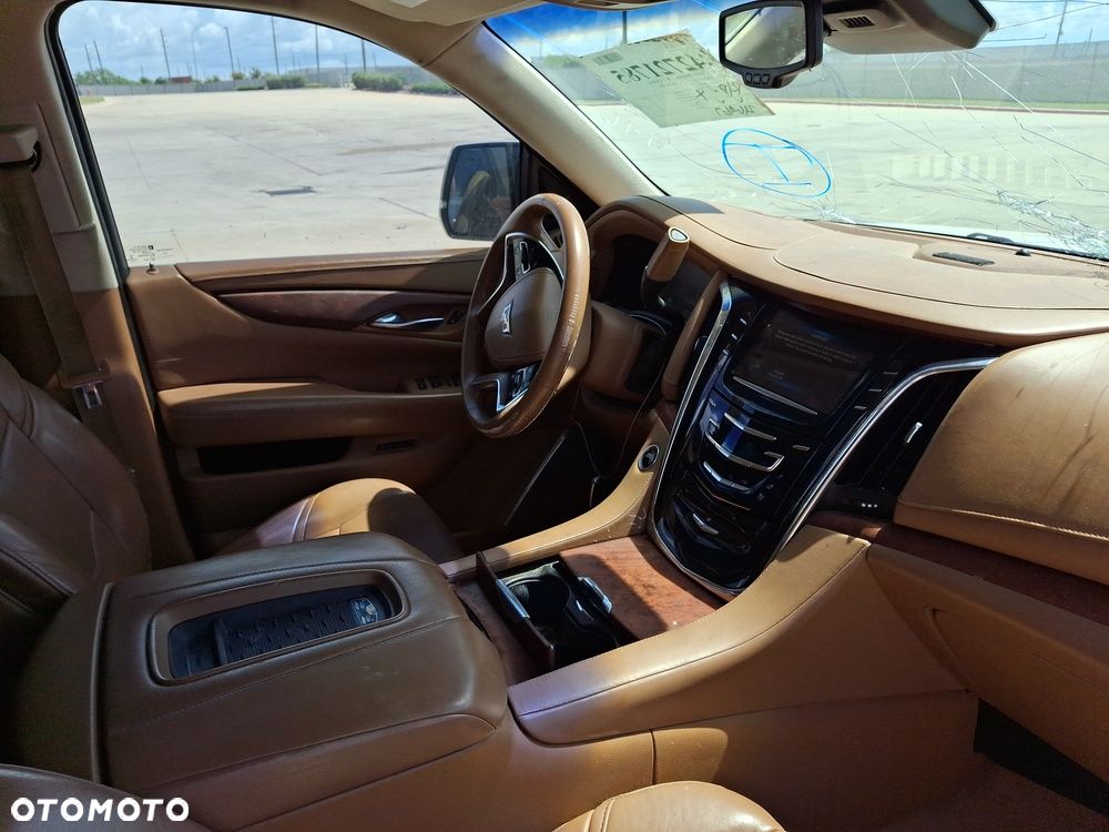 Cadillac Escalade 6.2 V8 ESV Platinum - 7