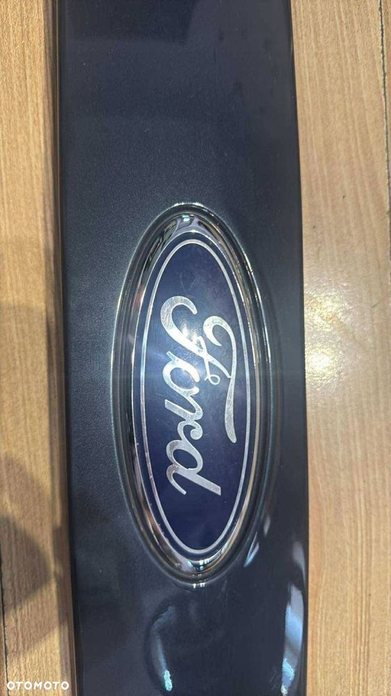 blenda tylnej klapy ford mondeo mk4 lift hb kolor sa - 1