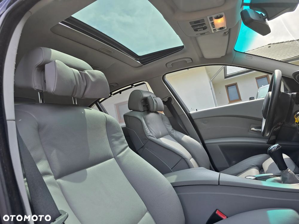 BMW Seria 5 530i - 14