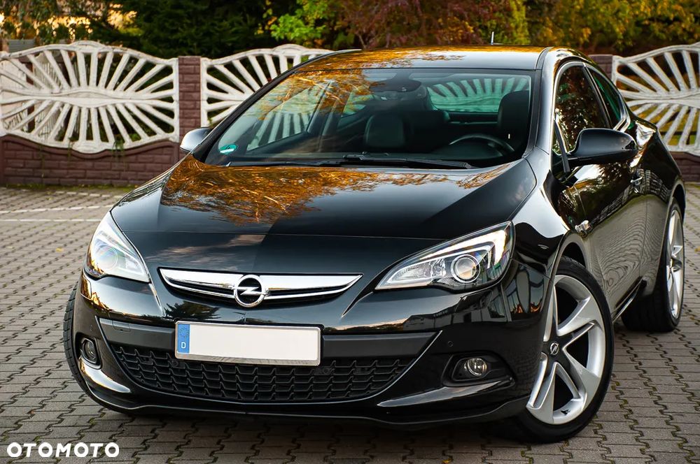 Opel Astra GTC 1.6 Turbo Innovation - 16