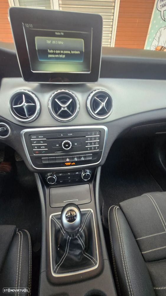 Mercedes-Benz GLA 180 CDi Urban - 5