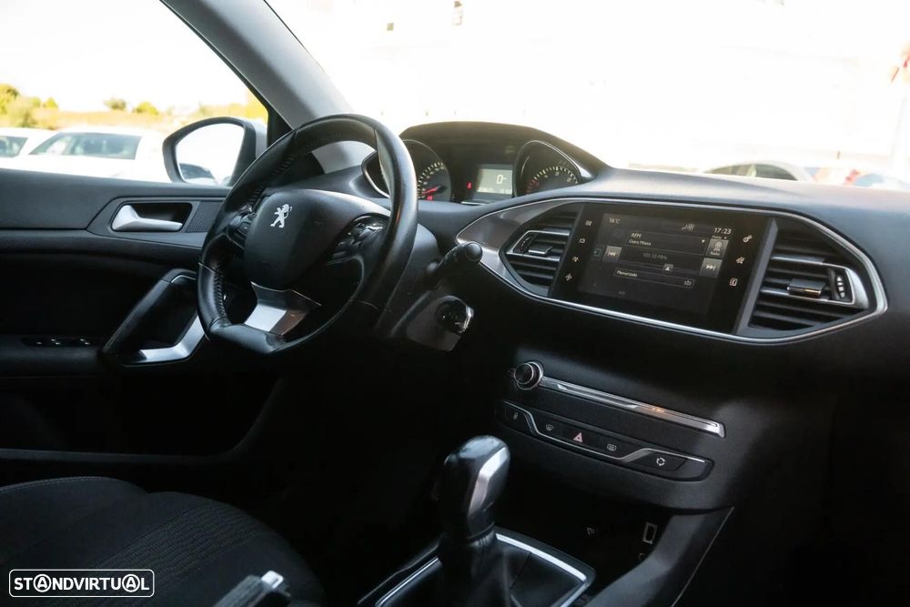 Peugeot 308 SW 1.6 BlueHDi Style - 22