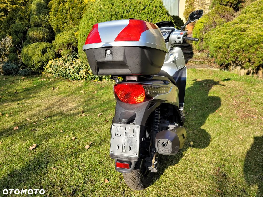 Kymco People - 35