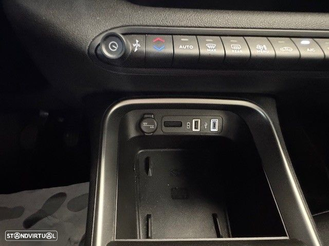 Jeep Avenger 1.2 GSE T3 Altitude - 15