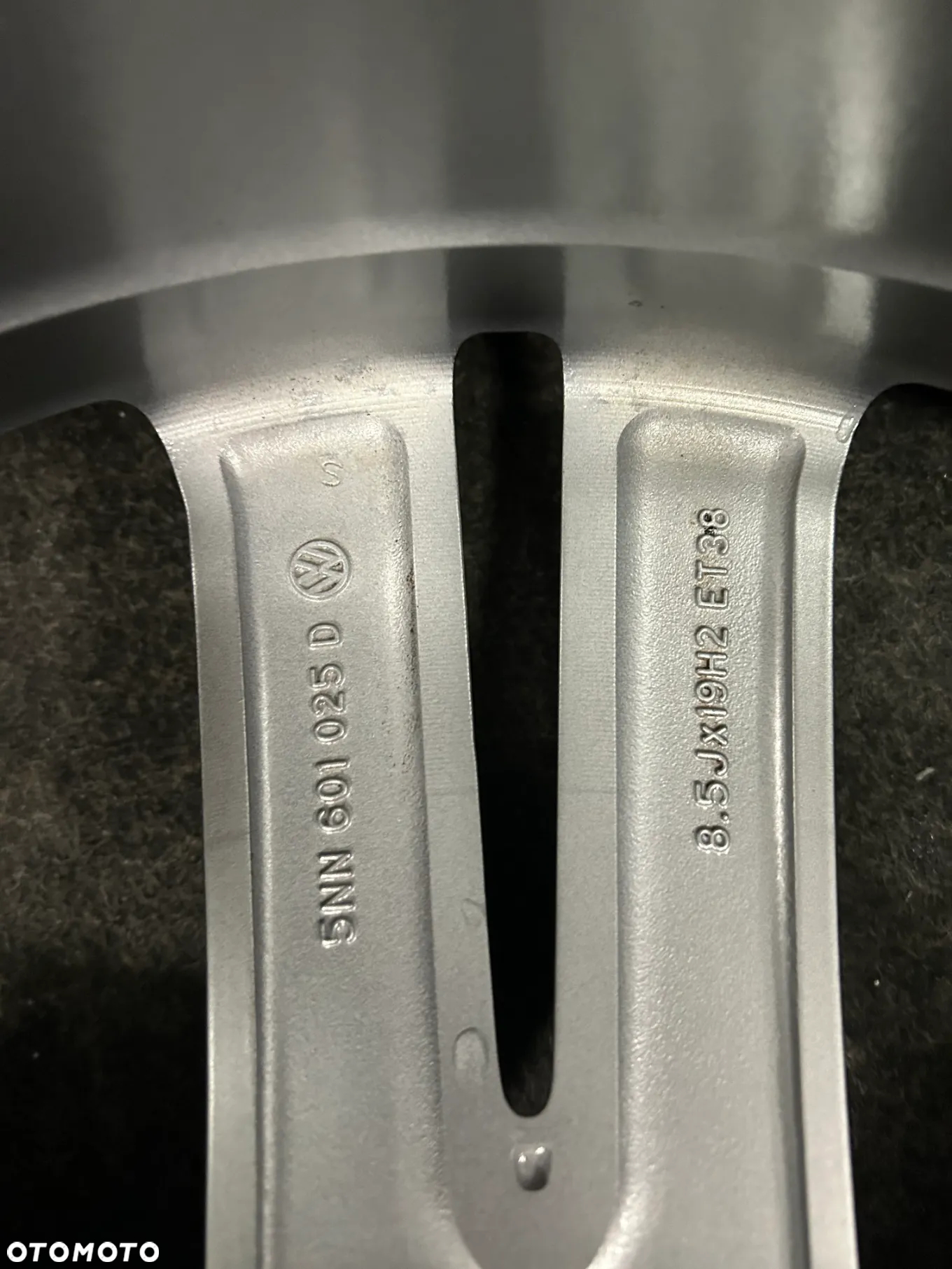 Alufelga VW Tiguan II 19 cali 5x112 1szt. 5NN601025D - 6