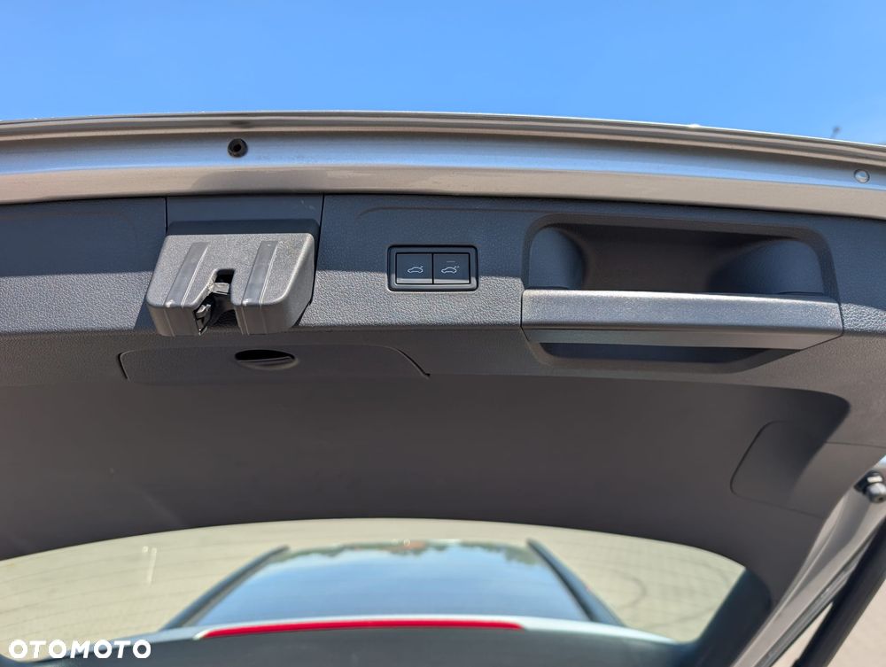 Volkswagen Passat 1.5 TSI EVO Business DSG - 14