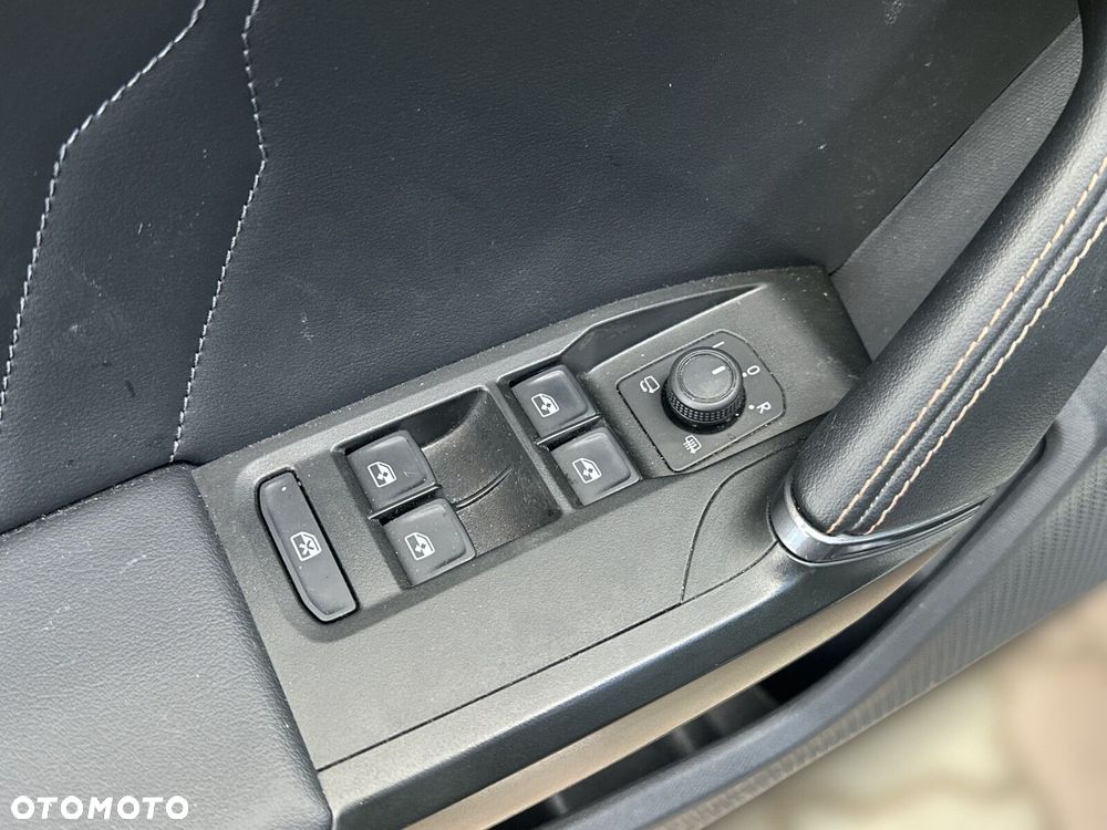 Cupra Formentor 1.5 TSI DSG - 34