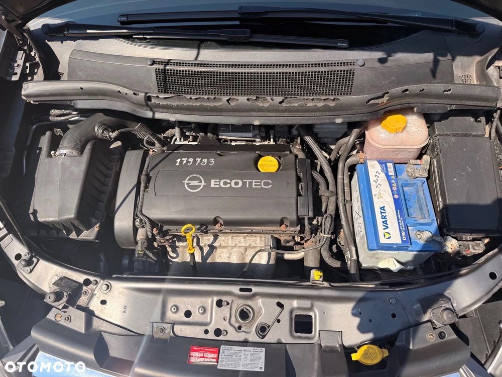 Opel Zafira 1.8 Family - 21