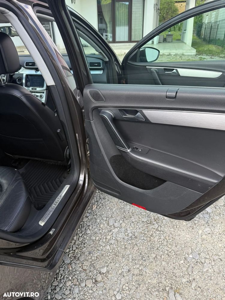 Volkswagen Passat 2.0 TDI DSG (BlueMotion Technology) Highline - 17