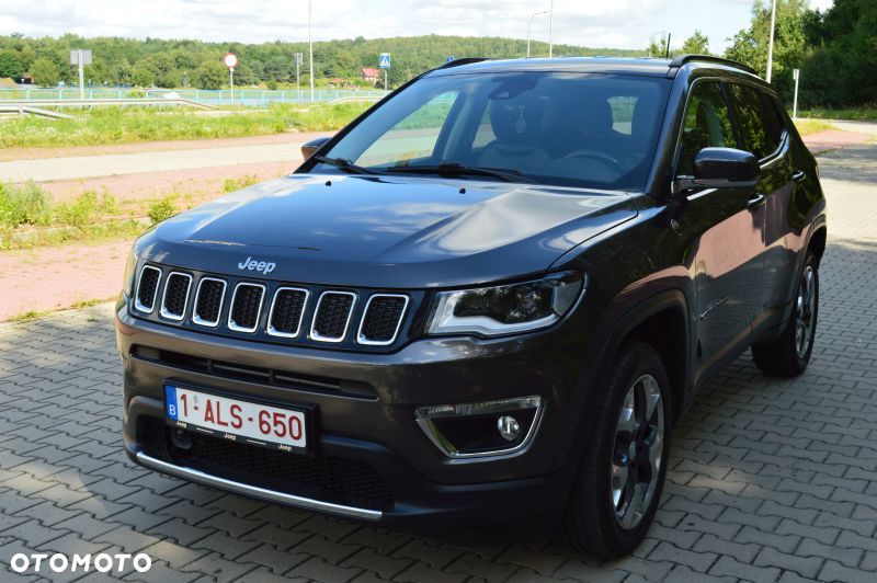Jeep Compass - 11