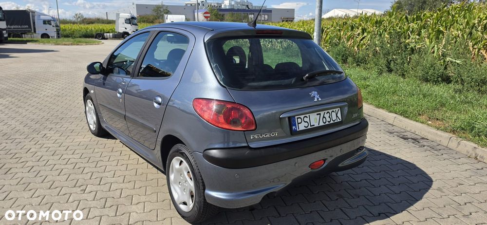 Peugeot 206 1.4 HDI XT - 4