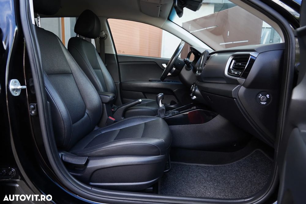 Kia Stonic 1.6 CRDi Vision - 8