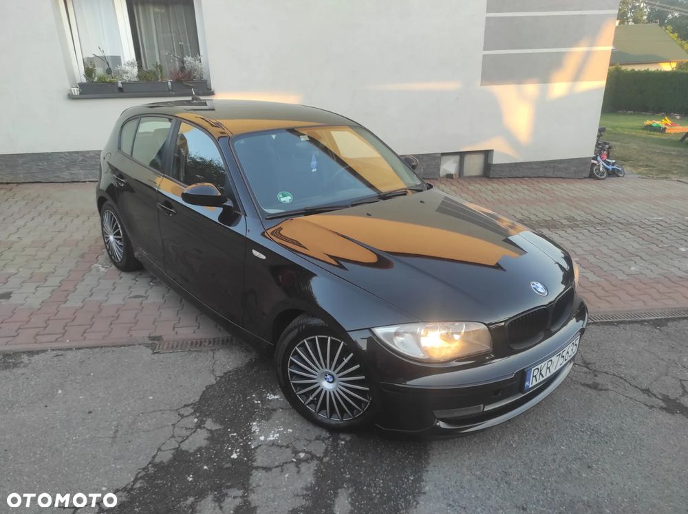 BMW Seria 1 118i - 12