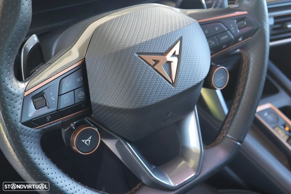 Cupra Formentor 1.5 e-Hybrid DSG - 31