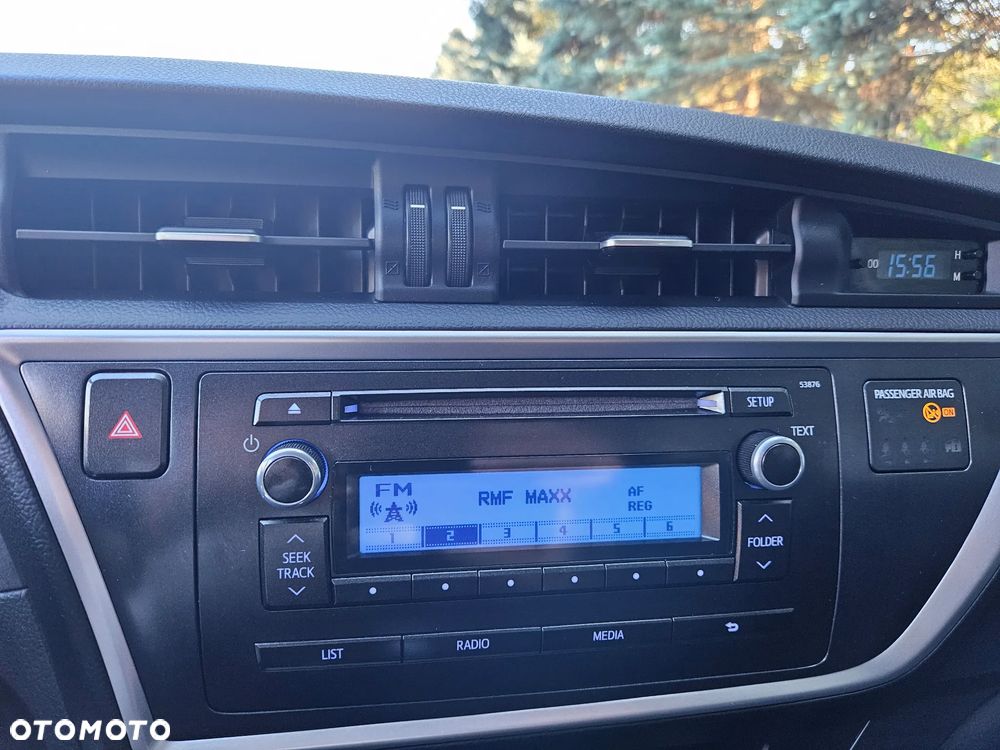 Toyota Auris 1.33 Dual-VVT-i Edition - 23