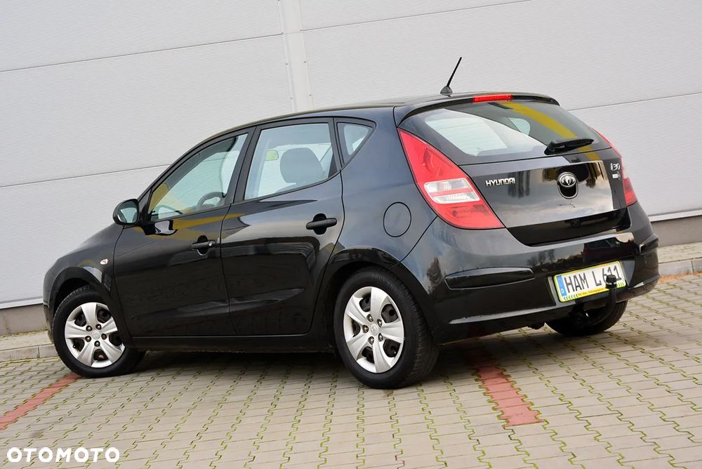 Hyundai i30 1.4 Intro Edition - 9