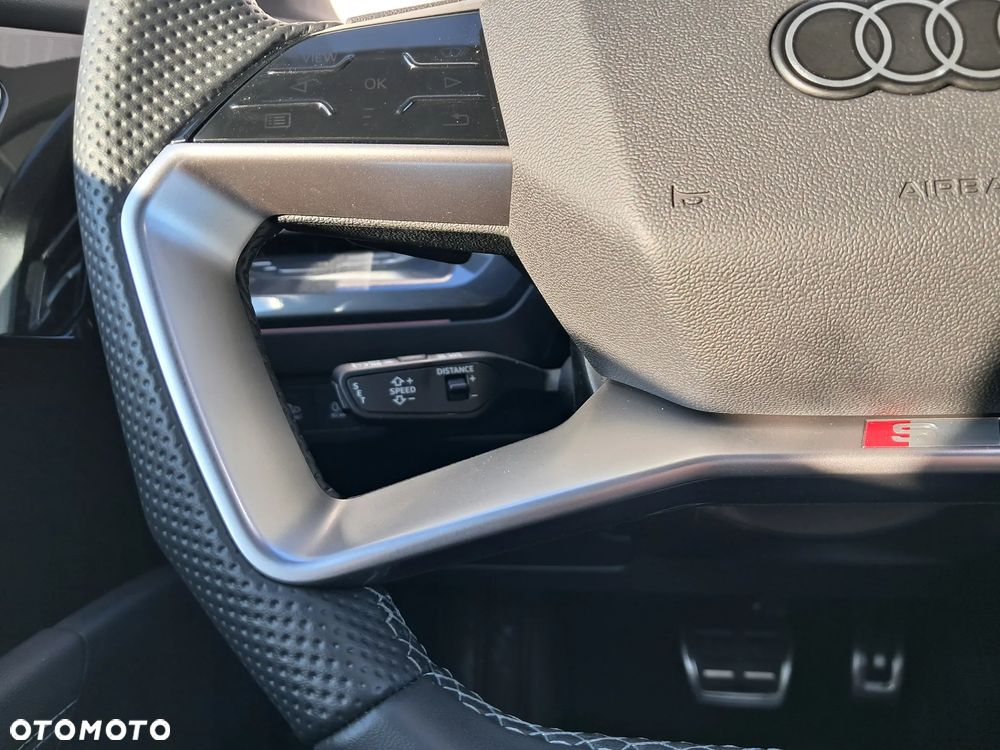Audi Q4 e-tron - 18