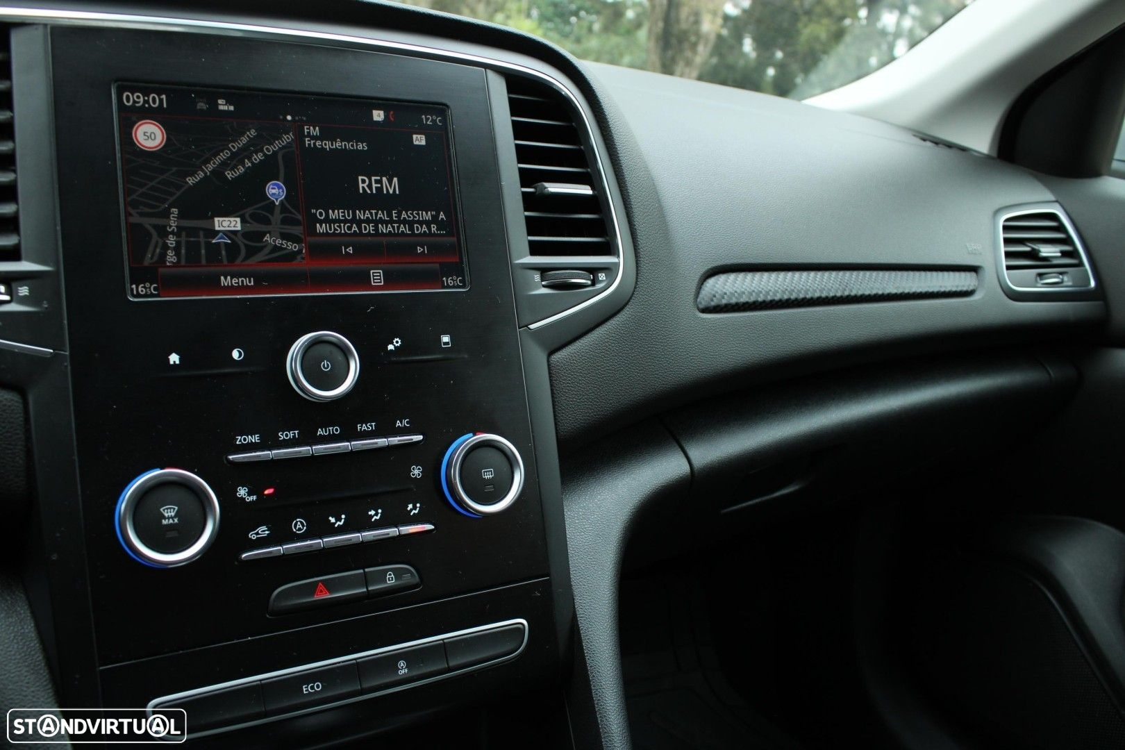 Renault Mégane Sport Tourer 1.5 dCi Limited EDC - 4